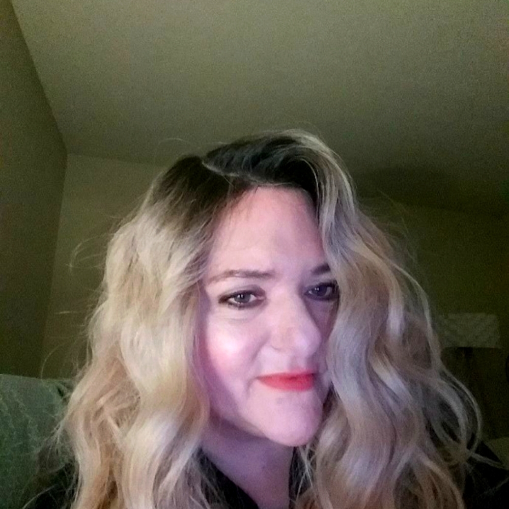 Meet your Posher, Christa